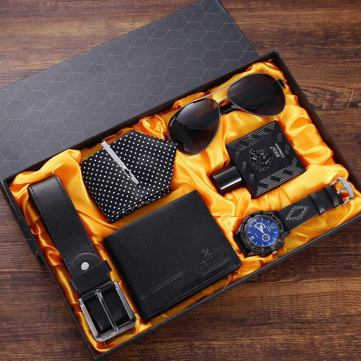 Kit Presente Masculino - 6pcs: 1 Relógio + 1 Óculos + 1 Cinto + 1 Carteira + 1 Perfume + 1 Gravata - BOLDMAN