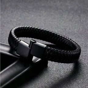 Bracelete Adventure Premium | Couro Encerado e Hardware Nobre | BOLDMAN