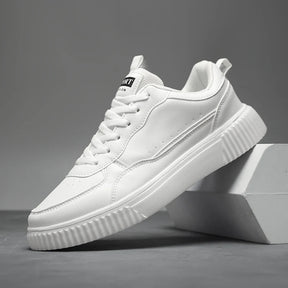 Sneaker Minimal Premium Branco | Couro Macio e Sola Raso | BOLDMAN